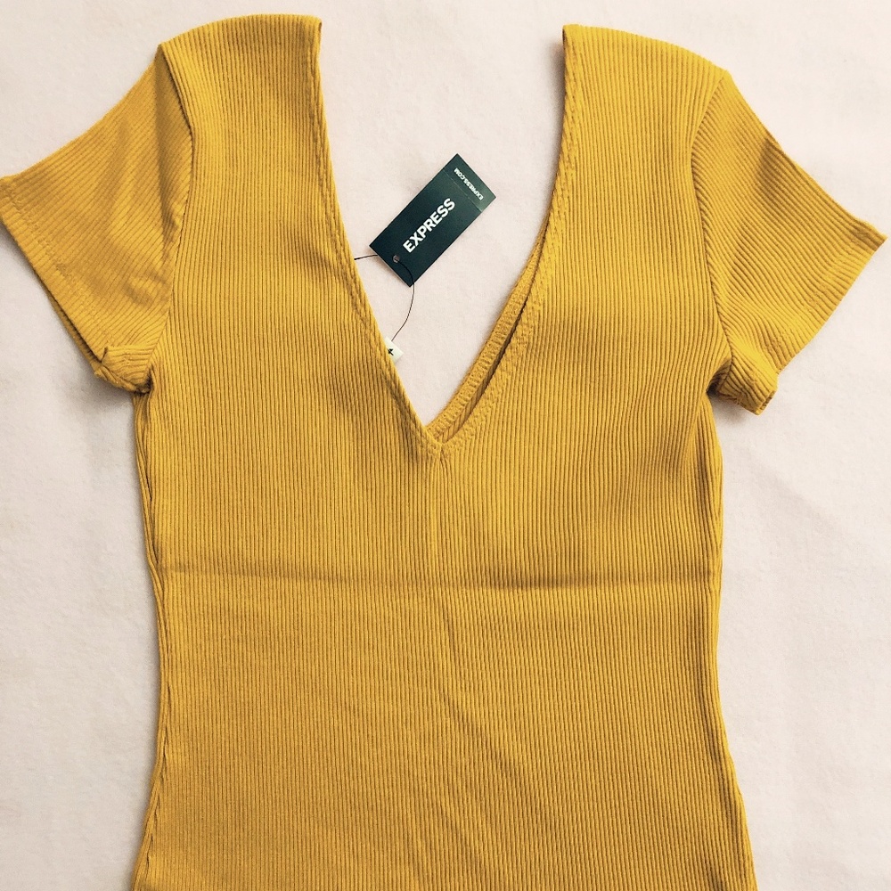 Mustard Double V Modern Rib Fitted Tee Shirt